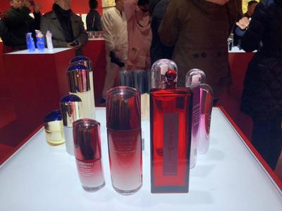 資生堂在華經(jīng)營(yíng)風(fēng)格調(diào)整，國(guó)內(nèi)旅游新趨勢(shì)下的品牌重塑之路